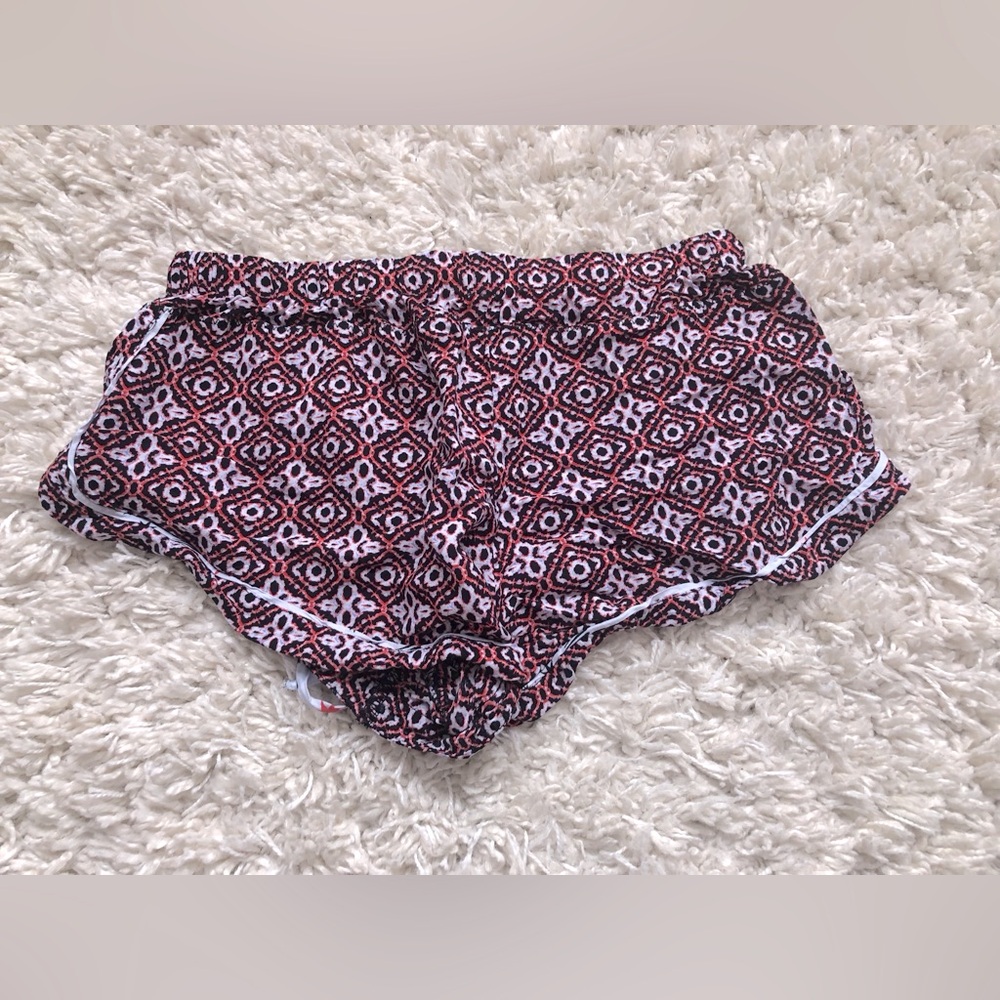 Free People Sleep Shorts - Picture 2 of 3